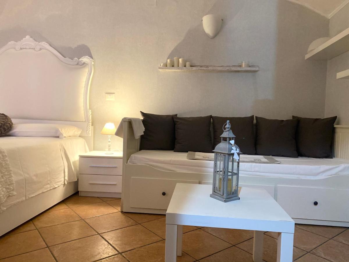 Casa Ninetta - Spaccanapoli - Il Tipico Pianterreno Della Antica! * Napoli